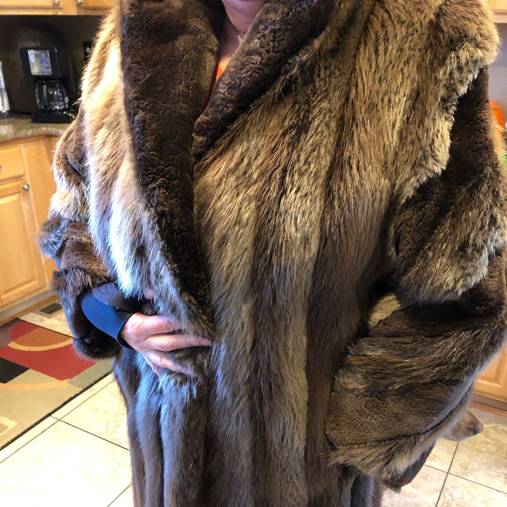 Beautiful Genuine Beaver Full Length Coat Gem